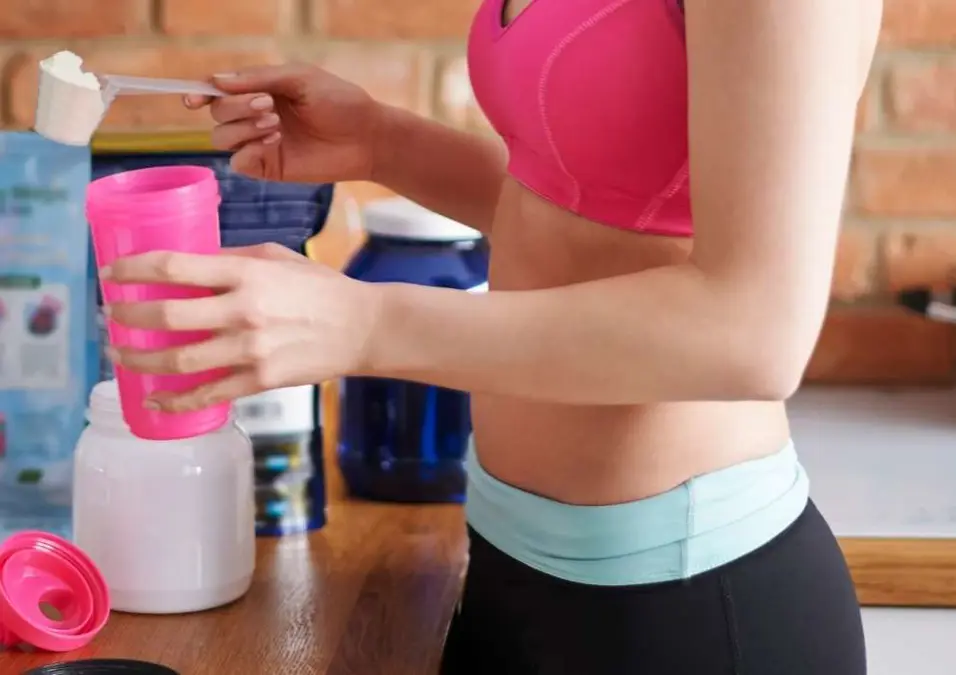 مكملات البروتين للنساء